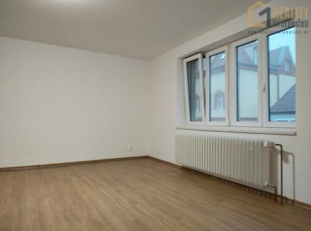 Pronájem bytu, 3+kk, 84 m²