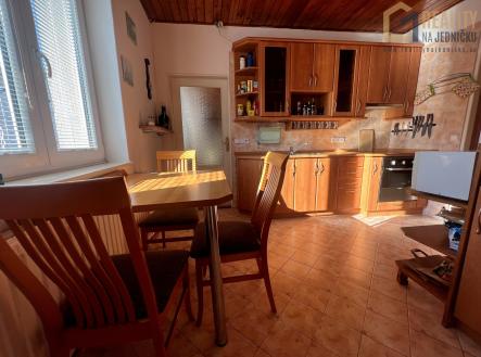 Prodej bytu, 3+1, 98 m²