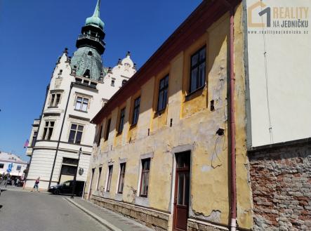 Pronájem obchodní prostor, 106 m²