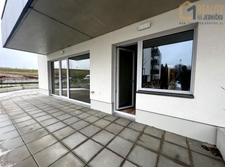 Pronájem bytu, 3+kk, 72 m²