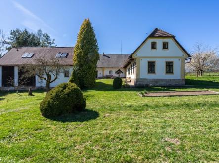 Prodej chaty/rekreačního objektu, 600 m²