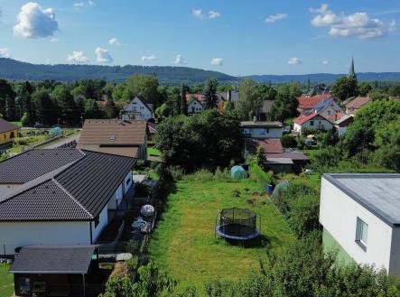 Prodej - pozemek pro bydlení, 818 m²