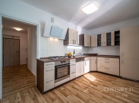 Pronájem bytu, 2+1, 61 m²