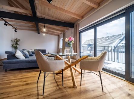 Pronájem bytu, 3+kk, 122 m²