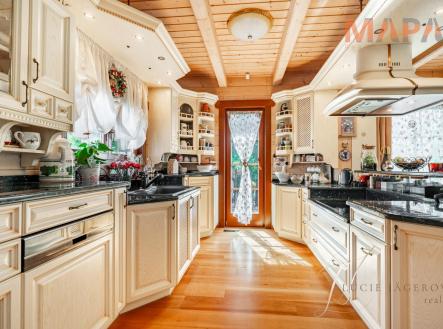 Prodej domu/vily, 258 m²