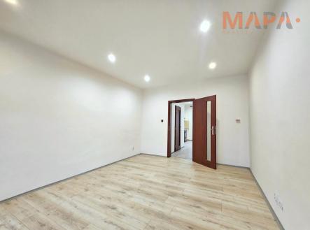 Pronájem bytu, 1+1, 37 m²