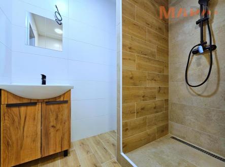 Pronájem bytu, 2+1, 60 m²