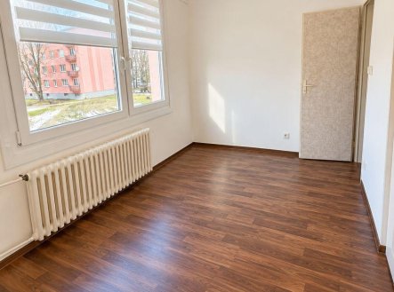 Pronájem bytu, 3+kk, 67,5 m², Klášterec nad Ohří – náhled fotky 3