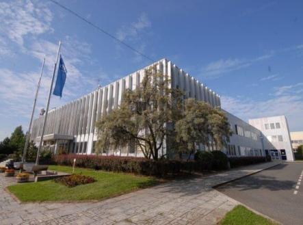 Prodej komerčního objektu, jiný, 9 900 m²