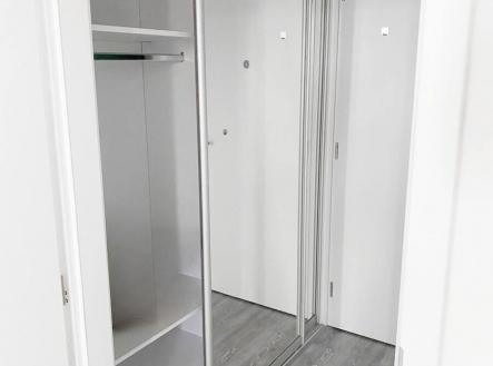 Pronájem bytu, 1+kk, 27 m²