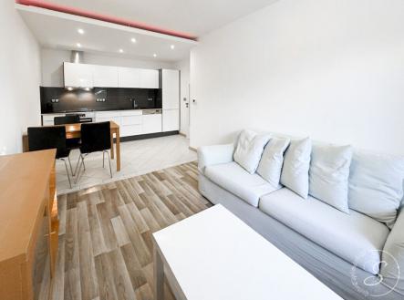 Pronájem bytu, 2+kk, 53 m²