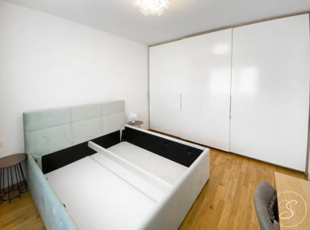 Pronájem bytu, 2+kk, 56 m²