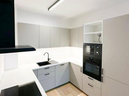 Pronájem bytu, 2+kk, 51 m²