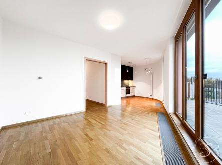 Pronájem bytu, 3+kk, 90 m²