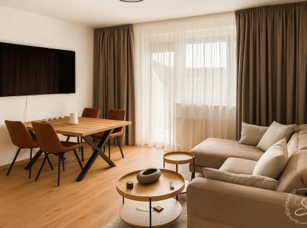 Pronájem bytu, 2+kk, 86 m²