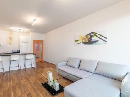 Pronájem bytu, 2+kk, 56 m²