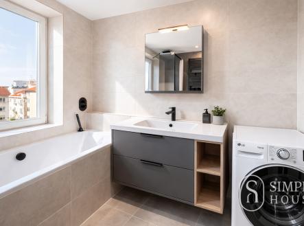 Pronájem bytu, 2+kk, 70 m²