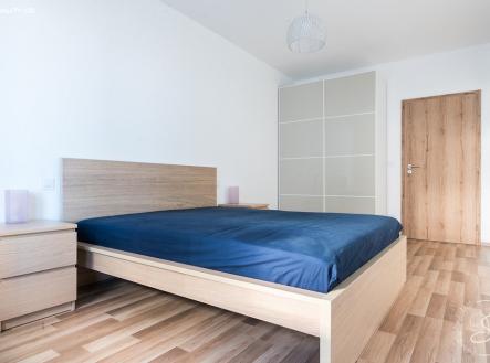 Pronájem bytu, 2+kk, 60 m²