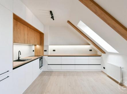 Pronájem bytu, 4+kk, 108 m²