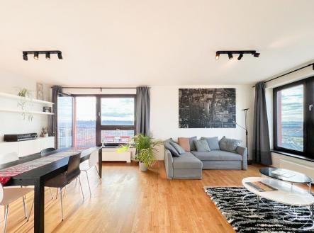 Pronájem bytu, 2+kk, 70 m²