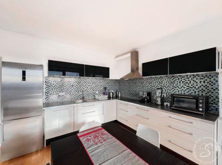 Pronájem bytu, 2+kk, 70 m²