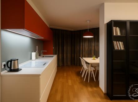 Pronájem bytu, 3+kk, 136 m²