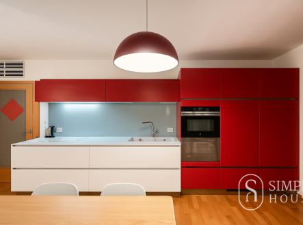 Pronájem bytu, 3+kk, 136 m²