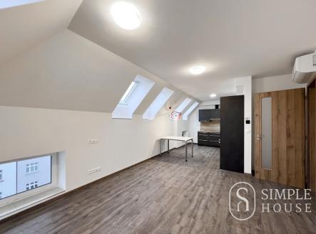 Pronájem bytu, 3+kk, 70 m²