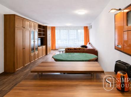 Pronájem bytu, 2+kk, 74 m²