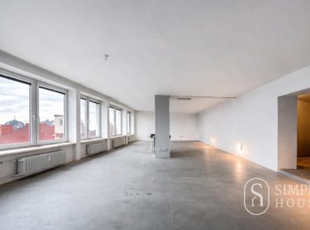 Pronájem kanceláře, 81 m²