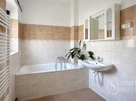 Pronájem bytu, 1+1, 70 m²