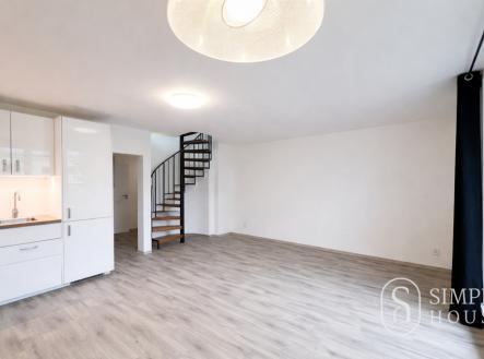 Pronájem bytu, 3+kk, 75 m²