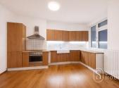 Pronájem bytu, 3+1, 100 m²