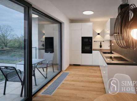 Pronájem bytu, 2+kk, 72 m²