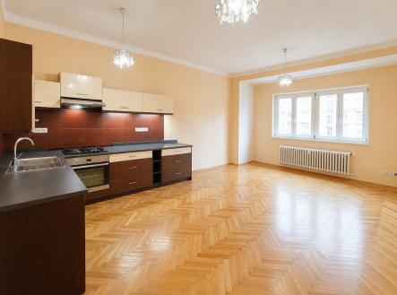 Pronájem bytu, 4+kk, 96 m²