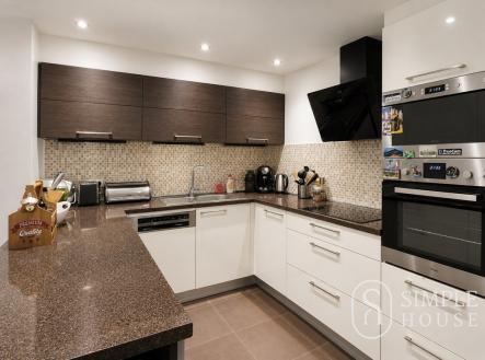 Pronájem bytu, 3+kk, 78 m²