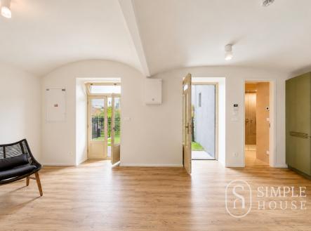 Pronájem bytu, 1+kk, 34 m²