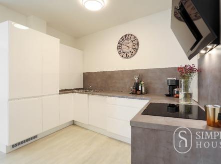 Pronájem bytu, 3+kk, 88 m²