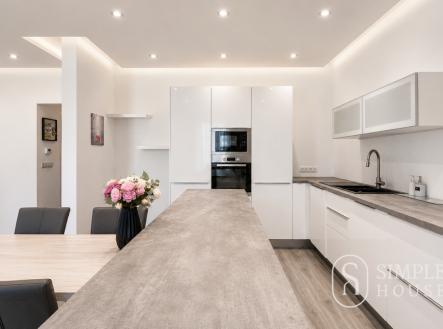 Pronájem bytu, 3+kk, 95 m²