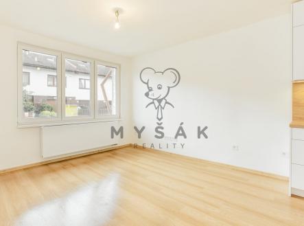 Pronájem bytu, 1+kk, 27 m²