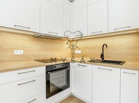 Pronájem bytu, 1+kk, 27 m²