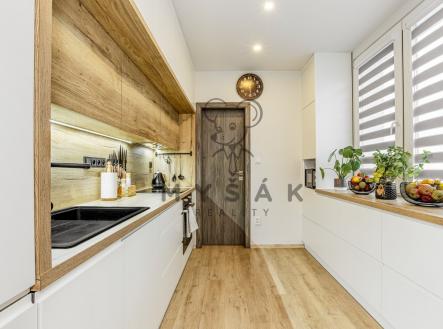 Prodej bytu, 3+1, 65 m²