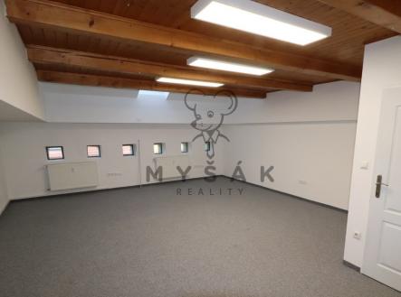 Pronájem kanceláře, 27 m²