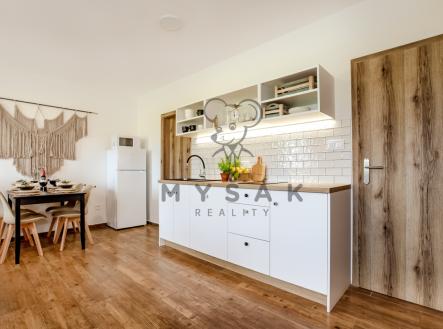 Pronájem bytu, 1+kk, 40 m²