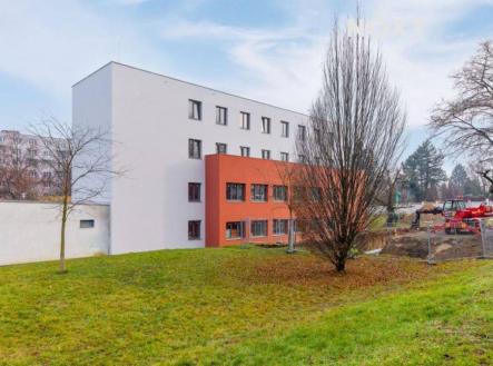 Pronájem bytu, 1+kk, 35 m²