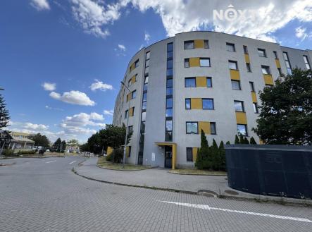 Pronájem bytu, 3+kk, 80 m²