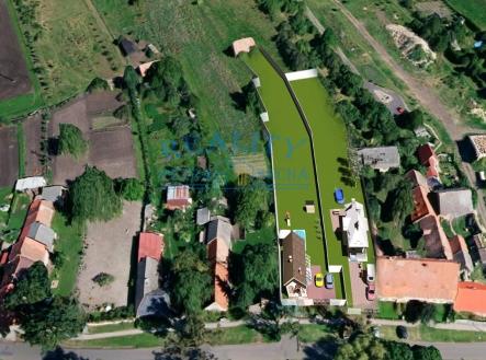 Prodej pozemku pro bydlení, 8 070 m²