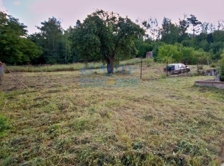 Prodej pozemku pro bydlení, 1 050 m²