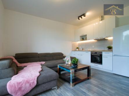 Pronájem bytu, 2+kk, 42 m² obrázek