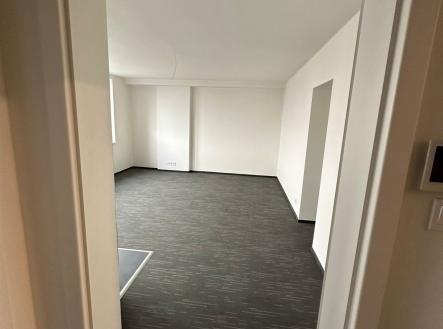 Pronájem bytu, 1+kk, 34 m²